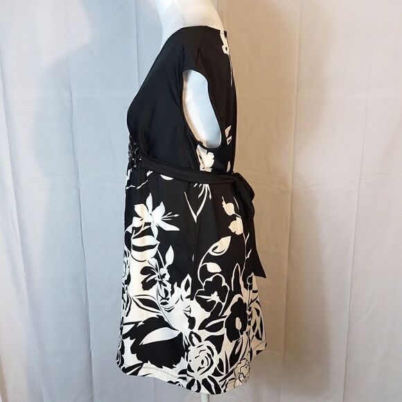 ECI New York Beaded Mini Dress - Picture 3 of 9